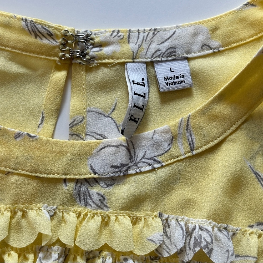 Elle Yellow Floral Smocked Blouse | Ruffle Detail | Spring Top | Size L - Picture 8 of 11